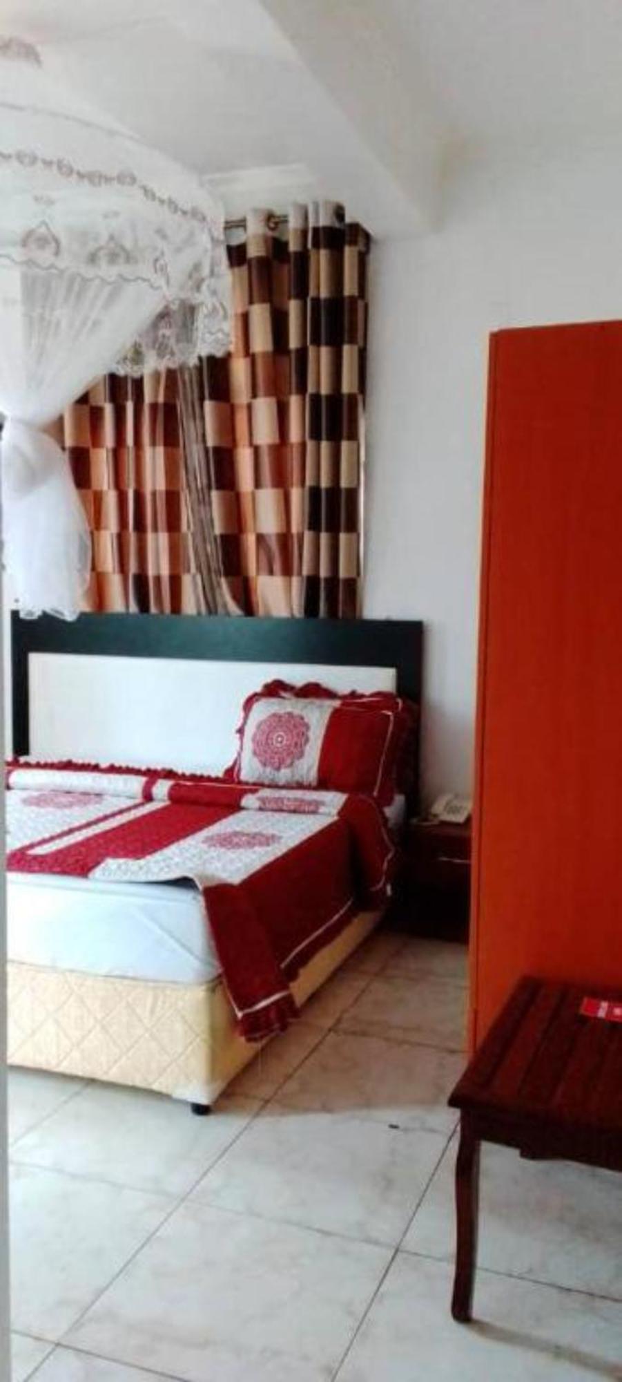 Silver Resident Hotel Near Convention Center 키갈리 외부 사진
